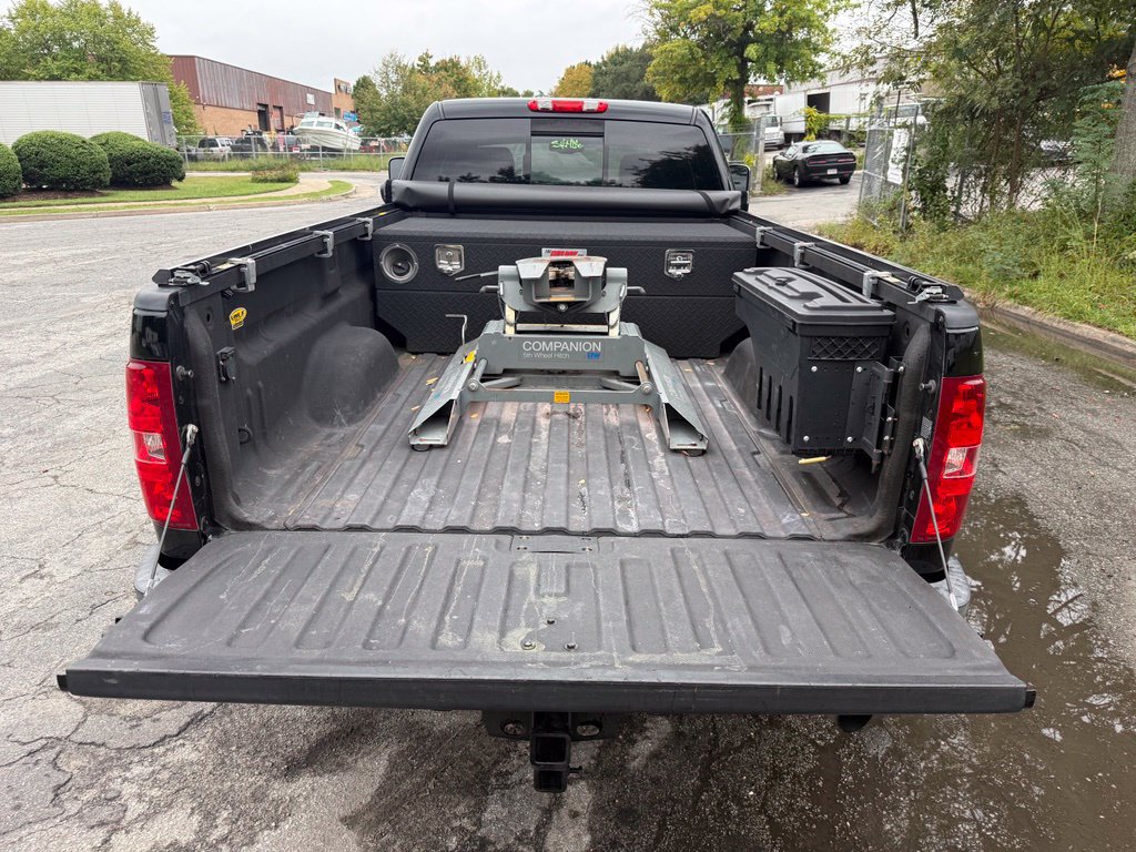 Used 2013 GMC Sierra 3500 SLT AWD/4WD image 8