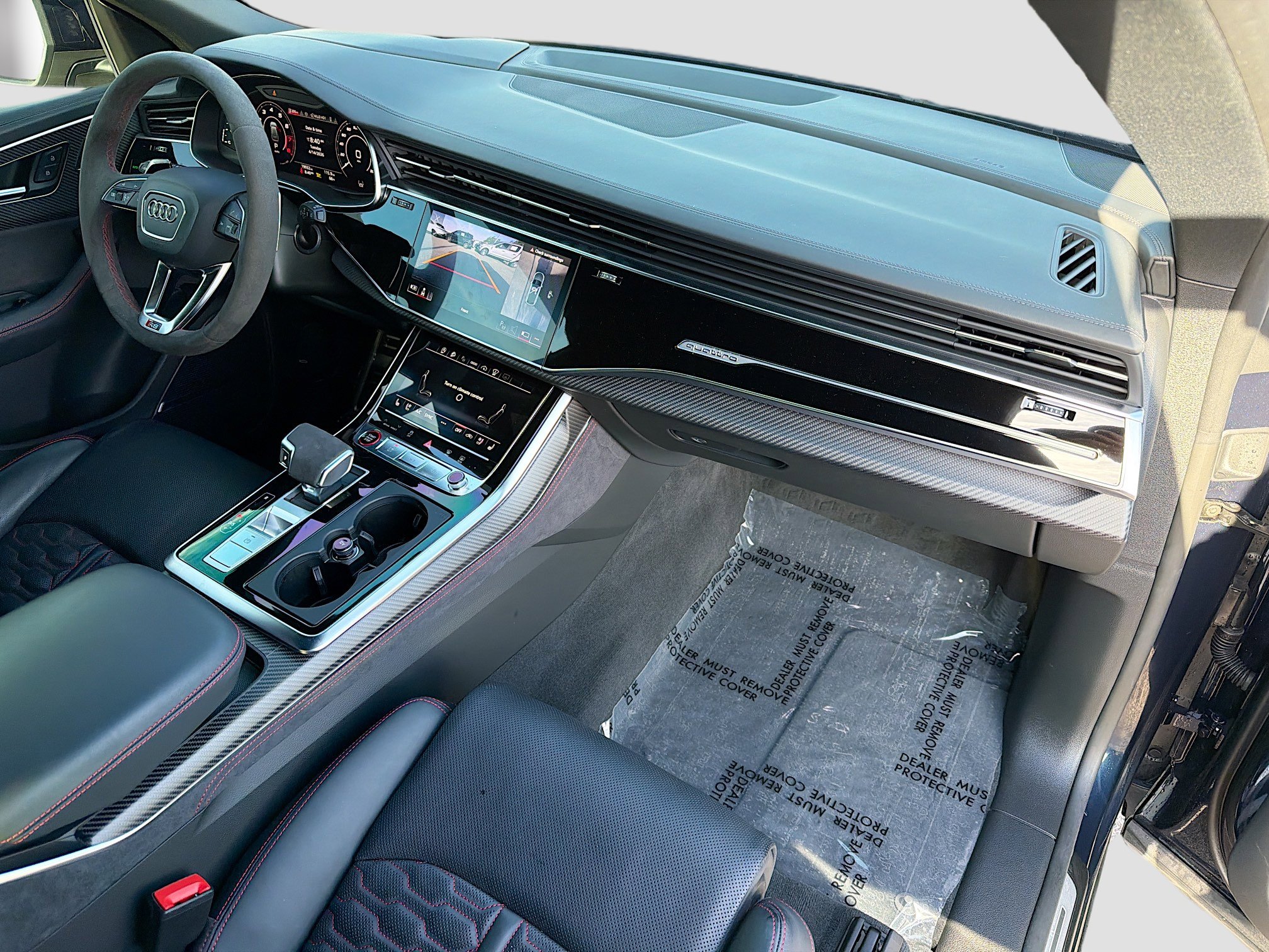 Used 2024 Audi RS Q8 w/ Black Optic Package image 13