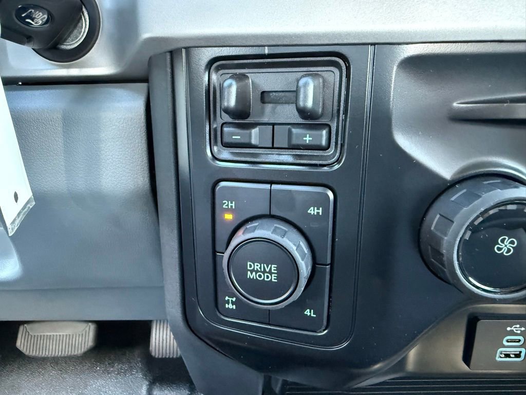New 2026 Ford F350 XL image 21