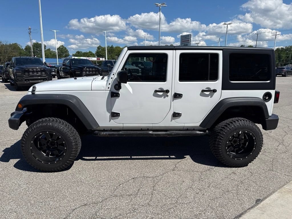 Used 2017 Jeep Wrangler Unlimited Sport w/ Quick Order Package 24S AWD/4WD image 11