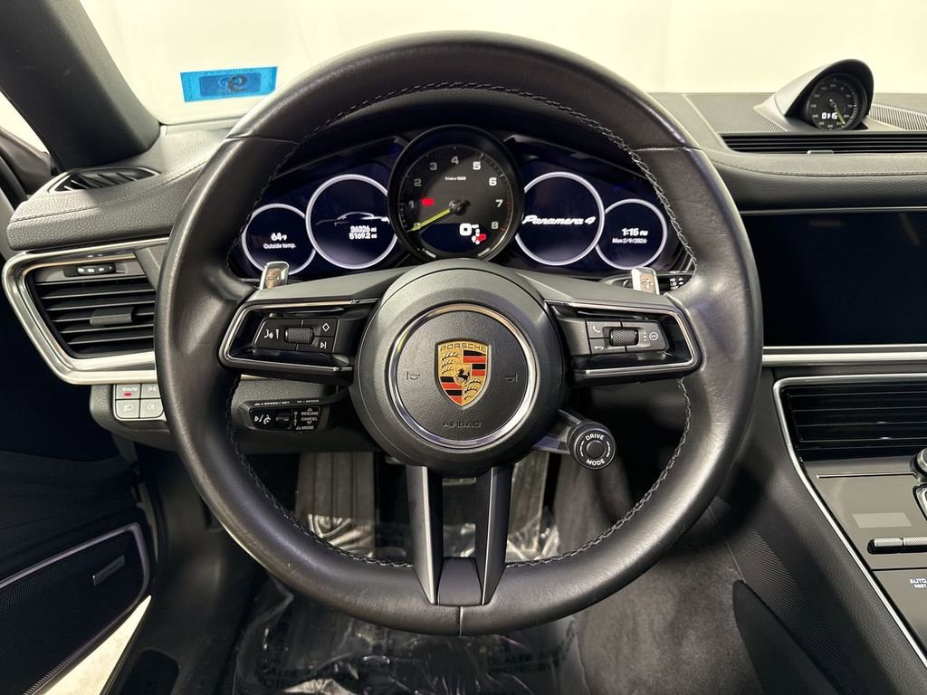 Certified 2023 Porsche Panamera 4 image 36