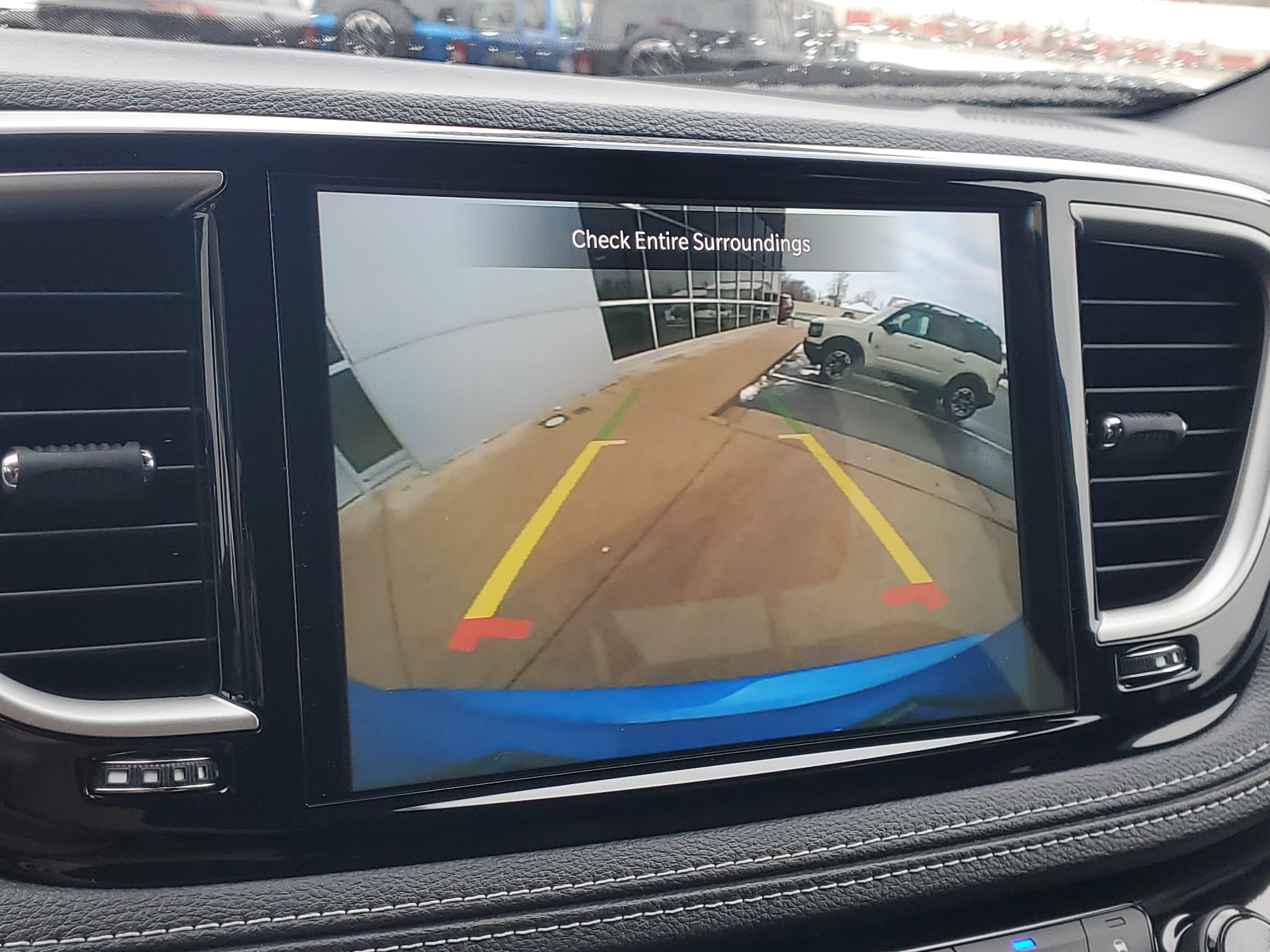 New 2026 Chrysler Pacifica Select w/ S Appearance Package image 17