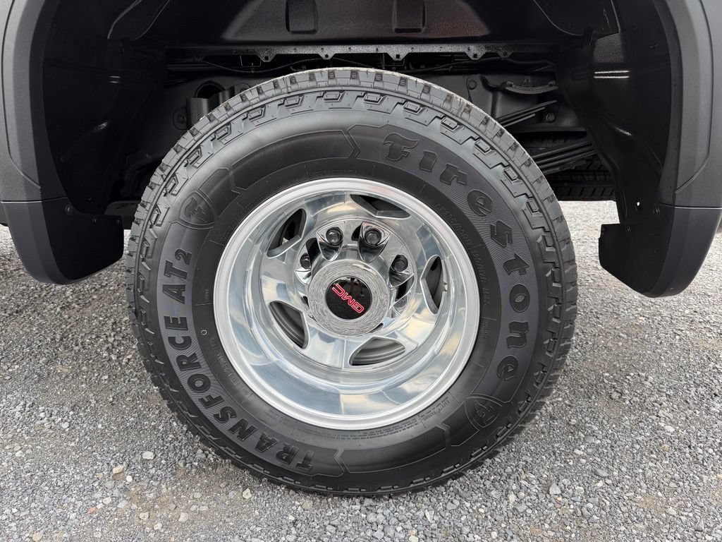 Used 2022 GMC Sierra 3500 Denali AWD/4WD image 16