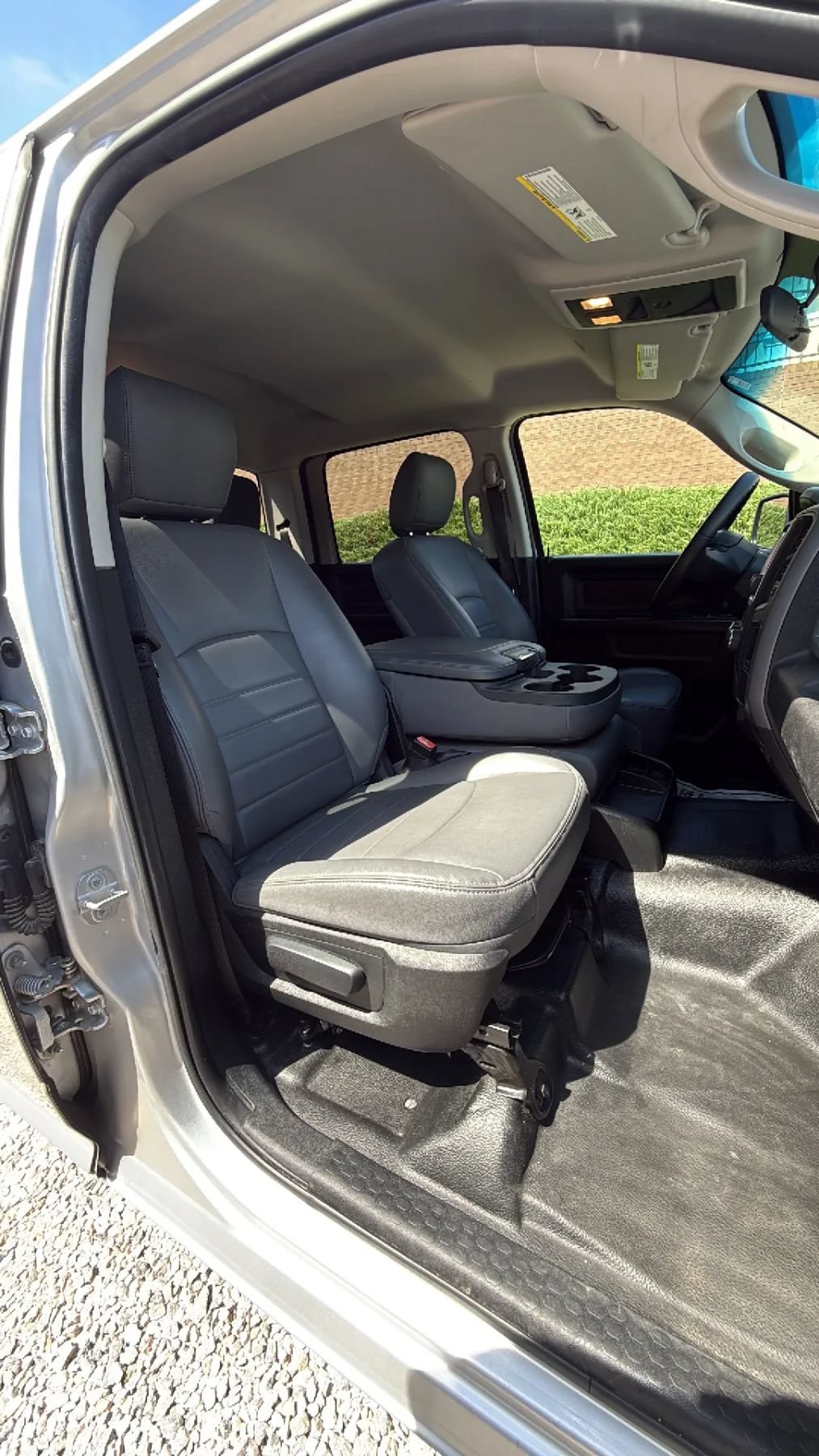 Used 2018 RAM 1500 Tradesman w/ Protection Group AWD/4WD image 25