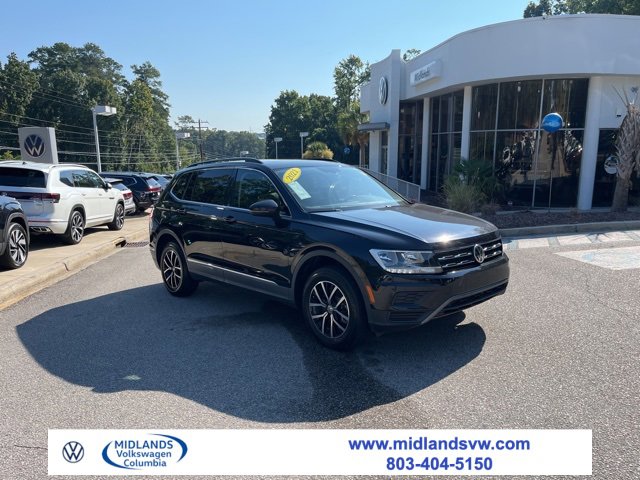 Used 2021 Volkswagen Tiguan SE w/ Panoramic Sunroof Package