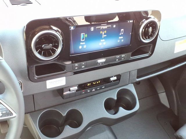 New 2026 Mercedes-Benz Sprinter 2500 image 5