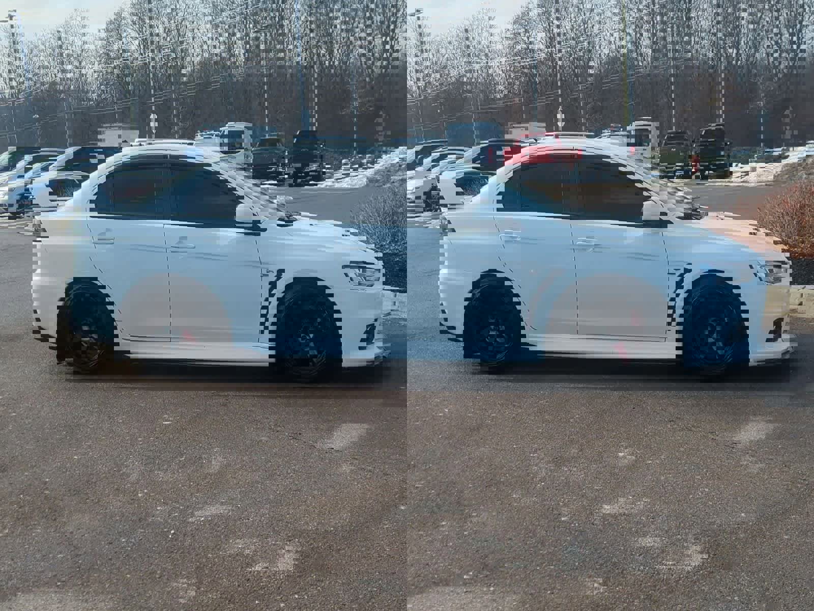 Used 2014 Mitsubishi Lancer Evolution GSR image 9