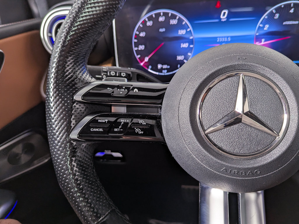 Used 2023 Mercedes-Benz GLC 300 4MATIC image 28