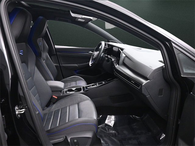 Used 2024 Volkswagen Golf R image 21