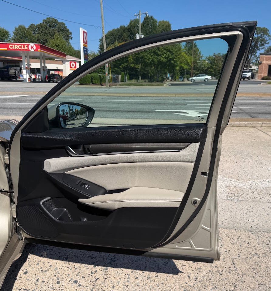 Used 2020 Honda Accord LX image 16