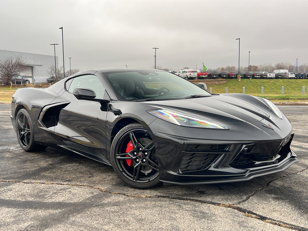Used 2024 Chevrolet Corvette Stingray Preferred Cpe w/ Stealth Interior Trim Package image 5