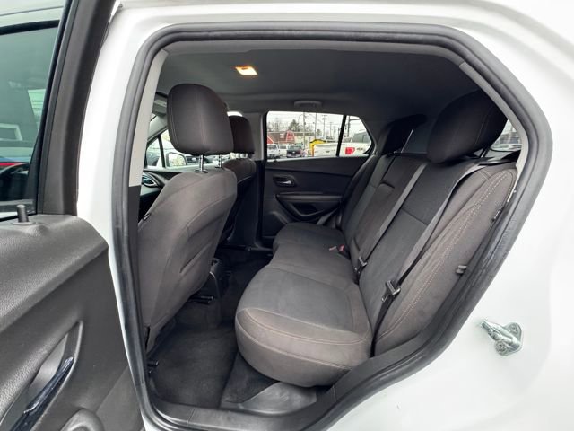 Used 2020 Chevrolet Trax LS w/ Tint and Cruise Package FWD image 13