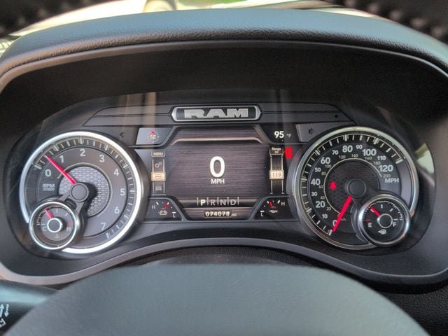 Certified 2022 RAM 1500 Big Horn AWD/4WD image 11