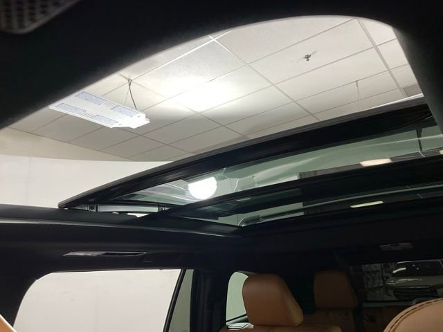 Used 2022 Toyota Highlander Platinum image 20