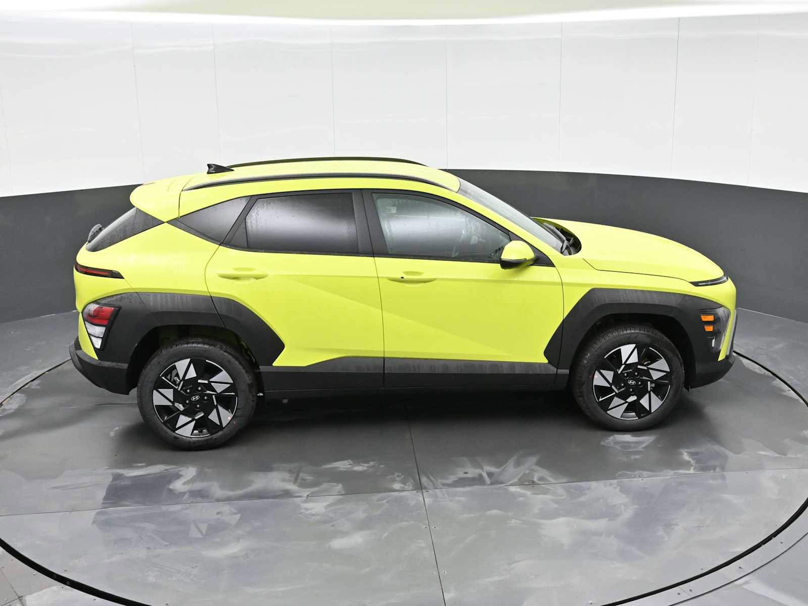 Certified 2025 Hyundai Kona SEL image 29