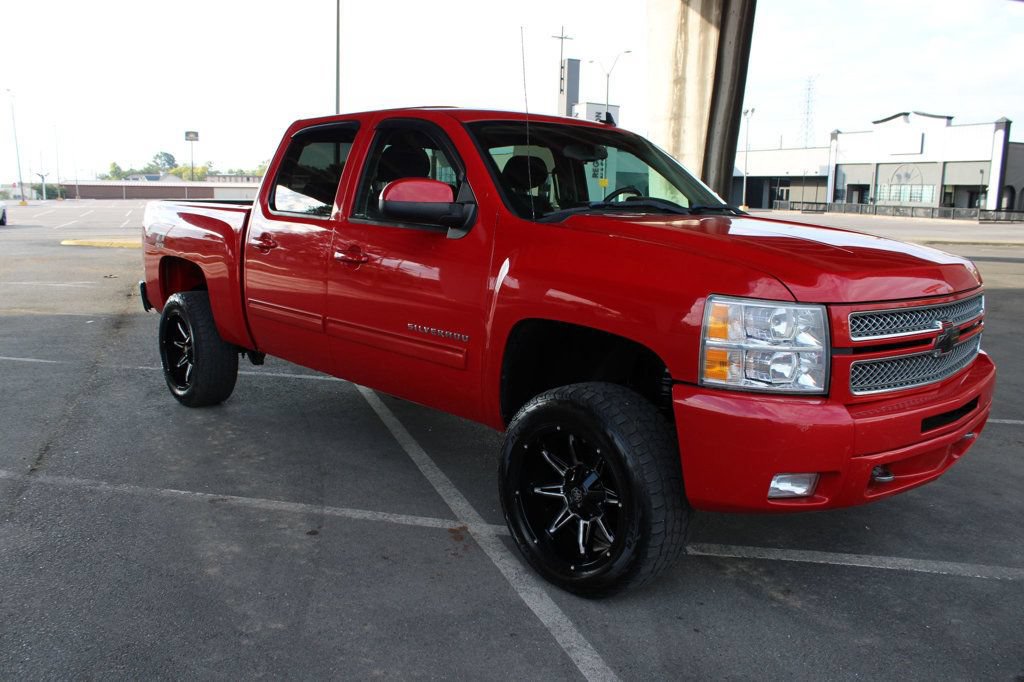 Used 2013 Chevrolet Silverado 1500 LT w/ All-Star Edition AWD/4WD image 4
