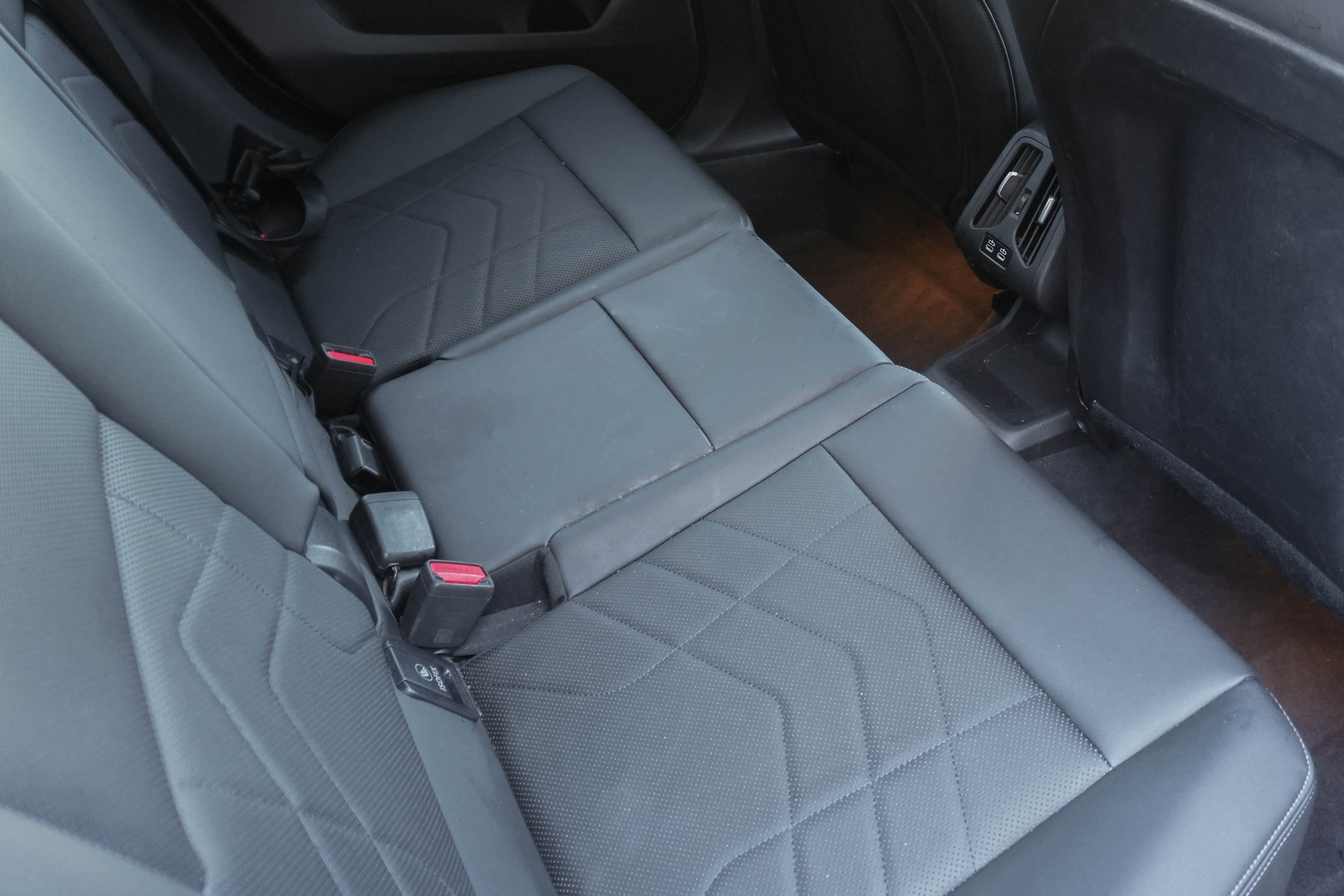 Certified 2025 BMW X2 xDrive28i image 30