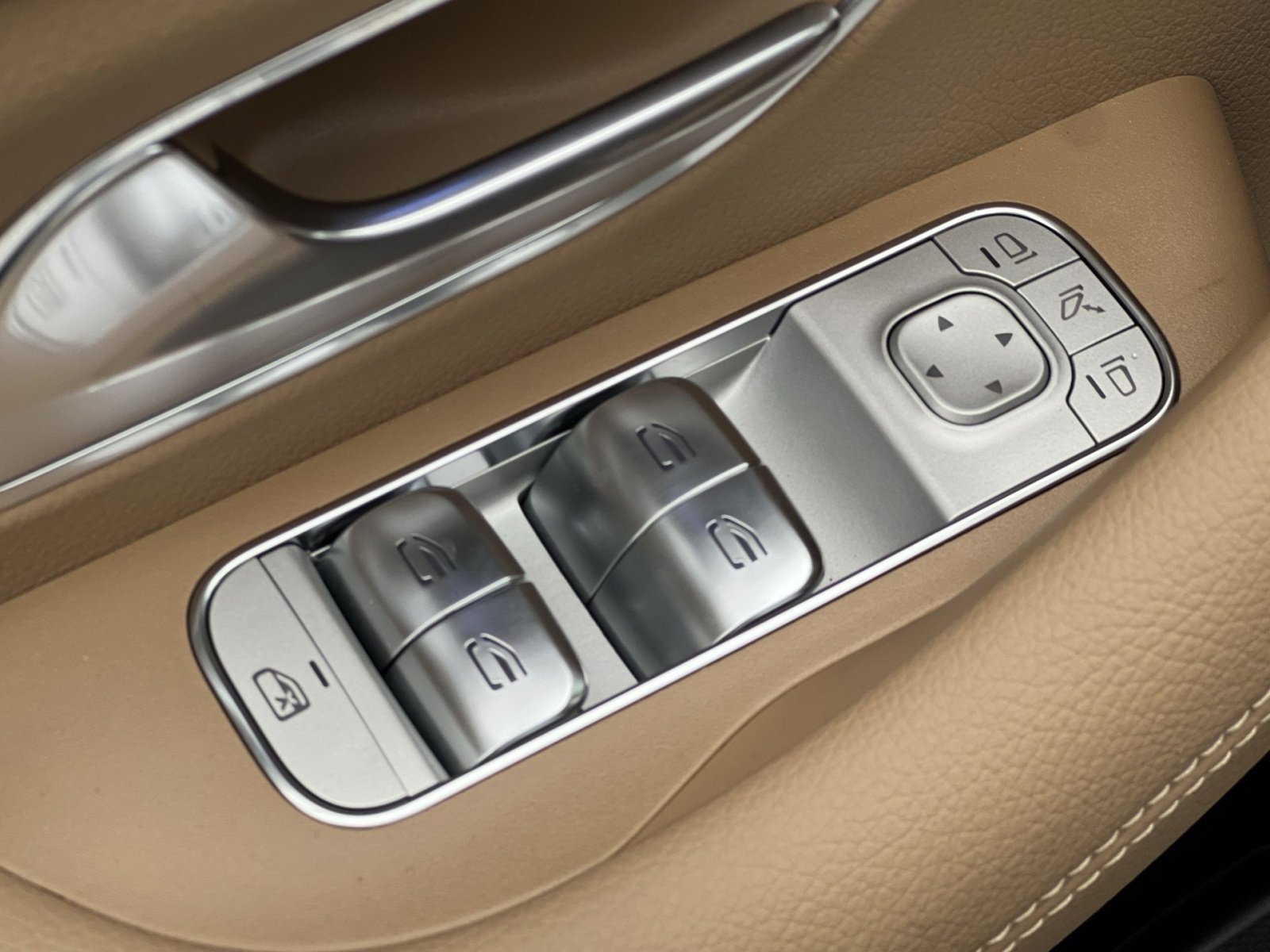 New 2026 Mercedes-Benz GLE 350 4MATIC image 13