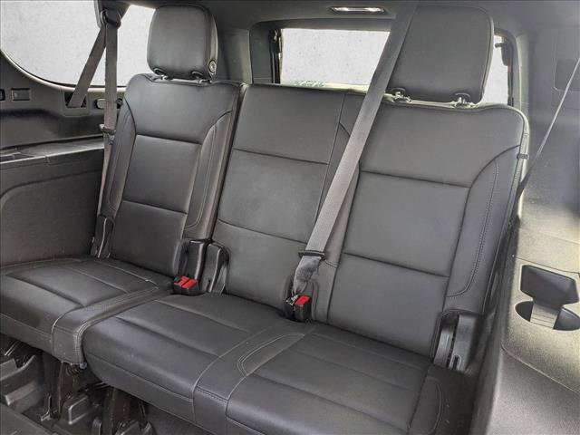 Used 2021 Chevrolet Suburban LT image 18