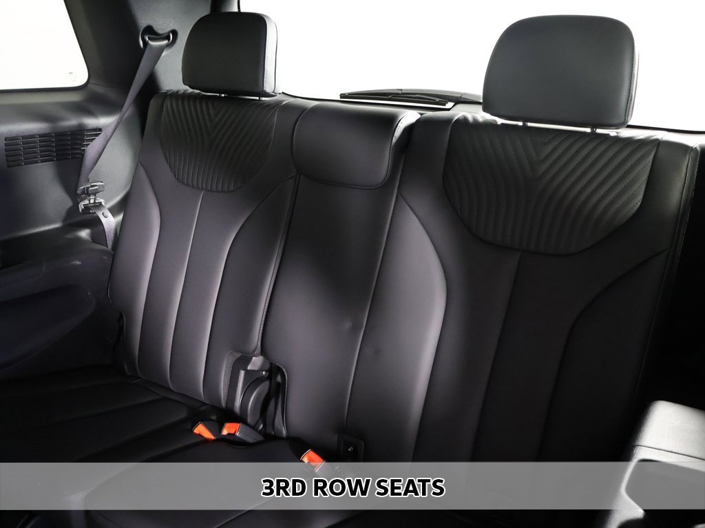 Used 2025 Hyundai Palisade Calligraphy image 14
