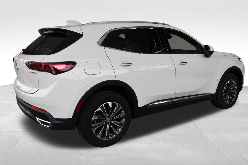 Used 2025 Buick Envision Preferred AWD/4WD image 17