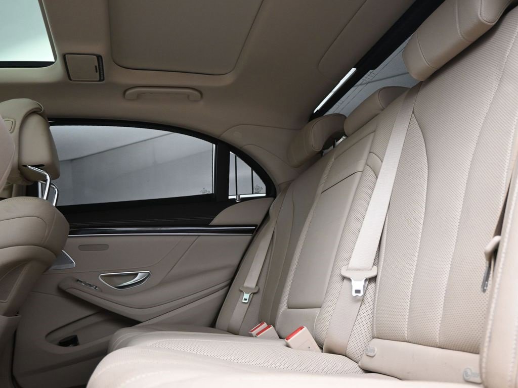Used 2018 Mercedes-Benz S 450 Sedan image 15
