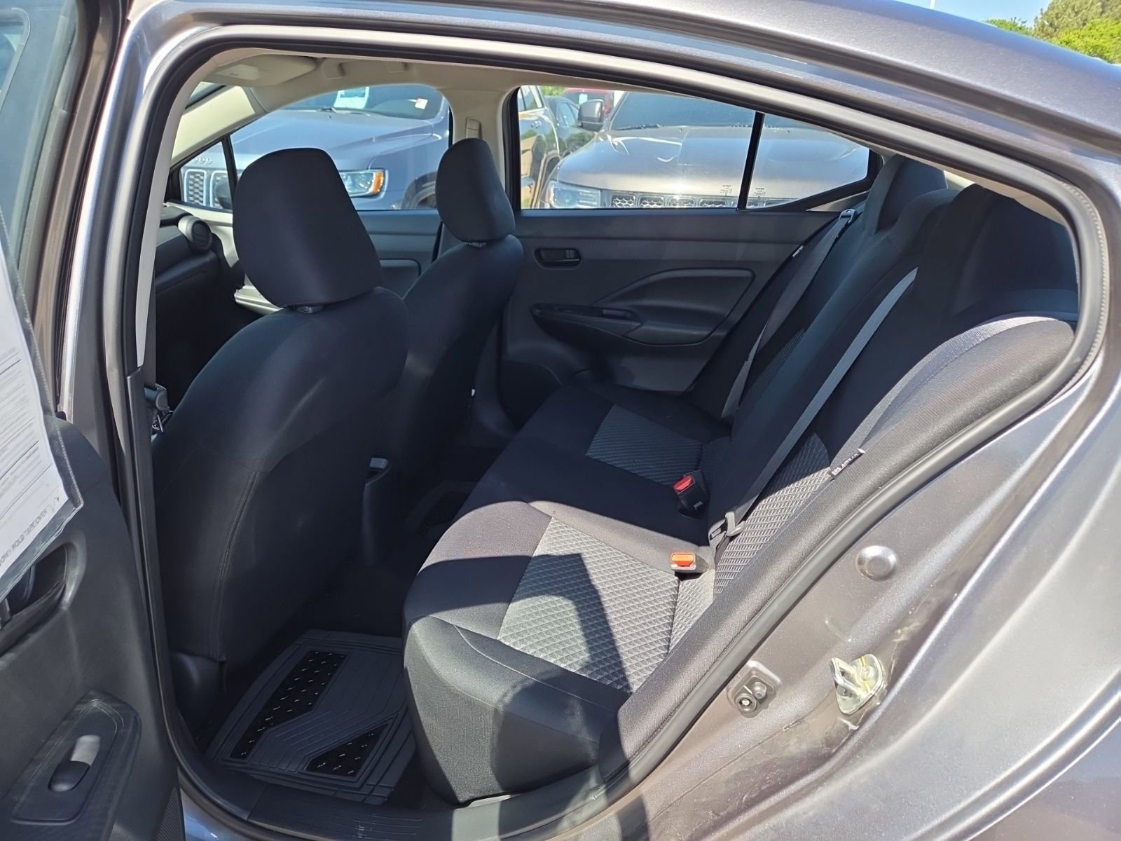 Used 2023 Nissan Versa S FWD image 15