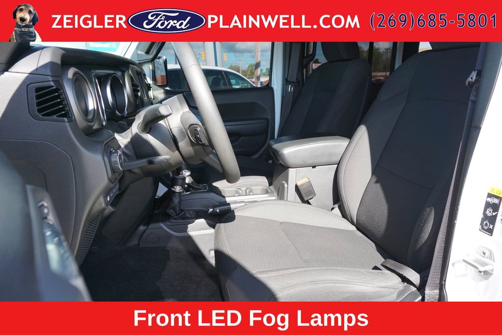 Used 2023 Jeep Wrangler Unlimited AWD/4WD image 16