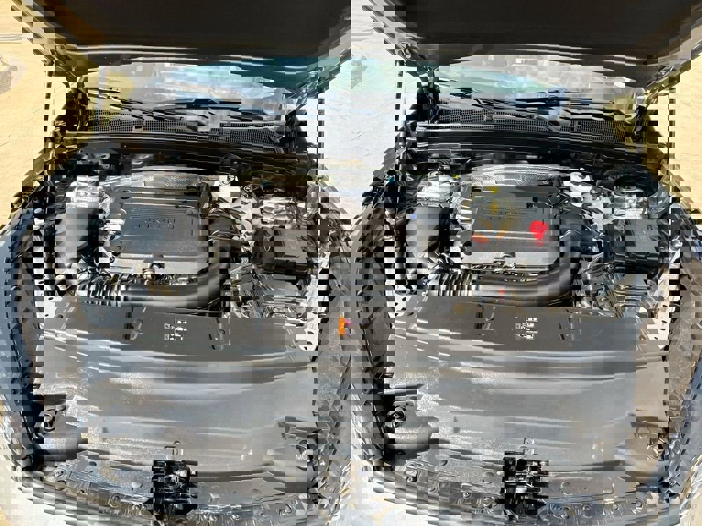 Certified 2024 Buick Envision Sport Touring image 29