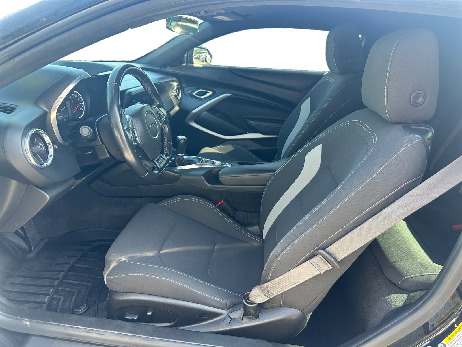 Used 2017 Chevrolet Camaro LS image 9