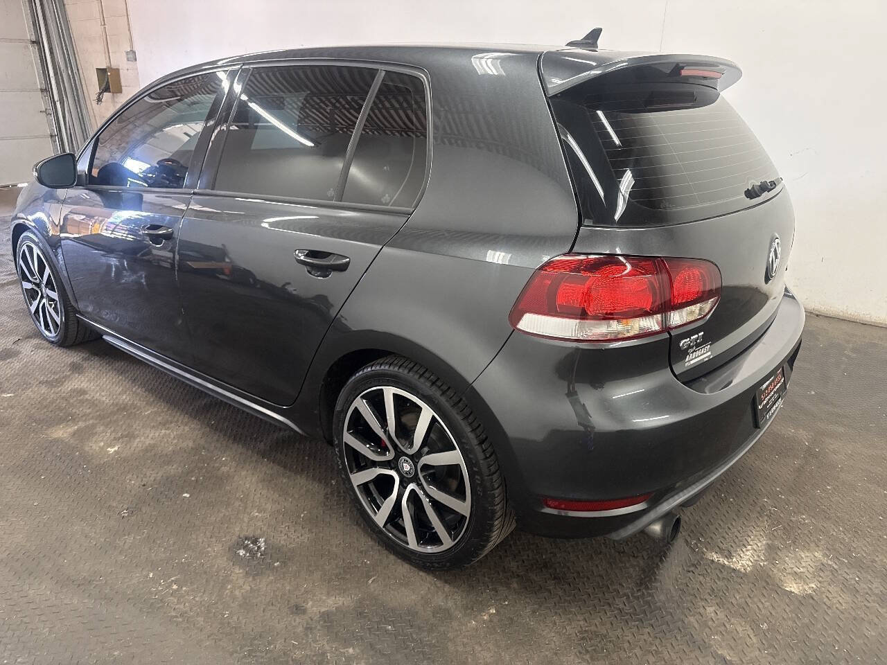 Used 2014 Volkswagen GTI Wolfsburg Edition FWD image 3