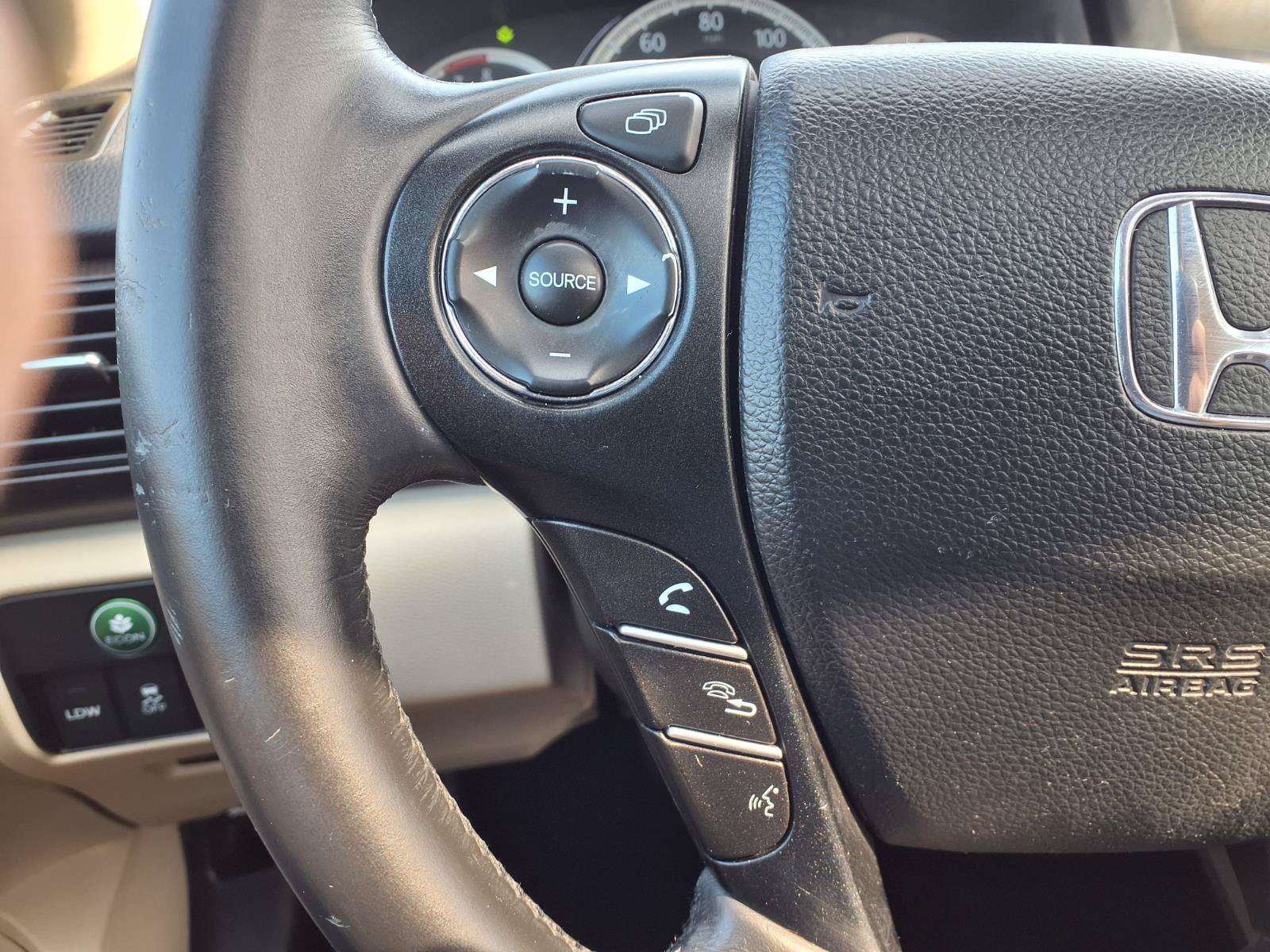 Used 2015 Honda Accord EX-L image 17