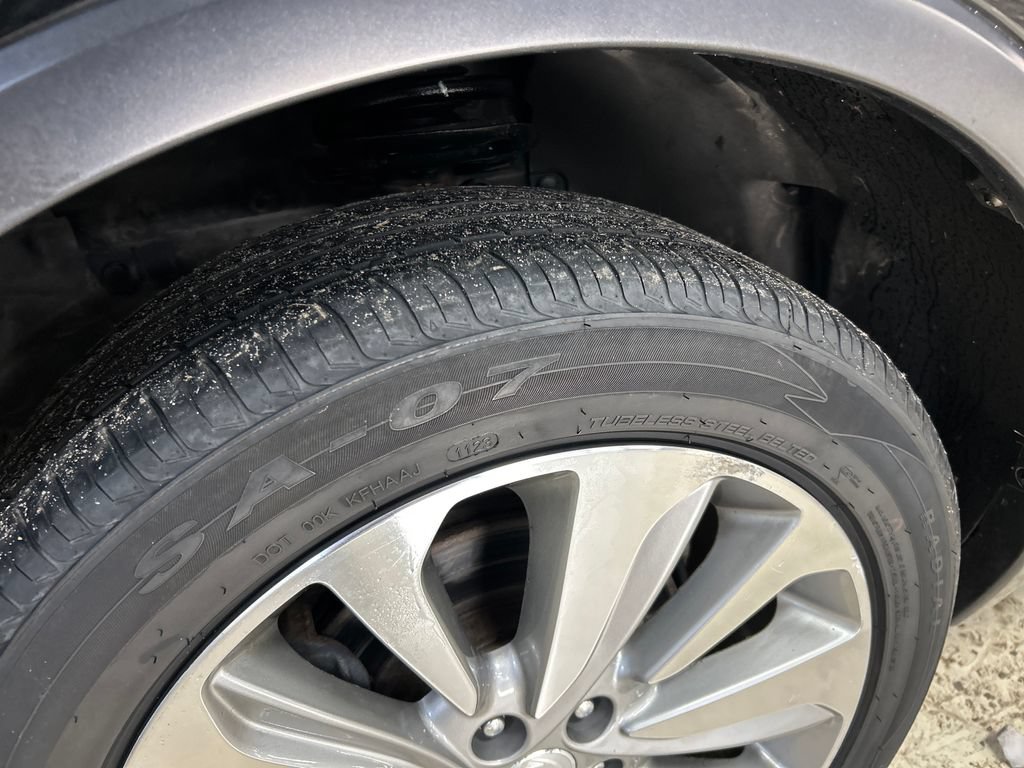 Used 2017 Buick Encore Preferred AWD/4WD image 12