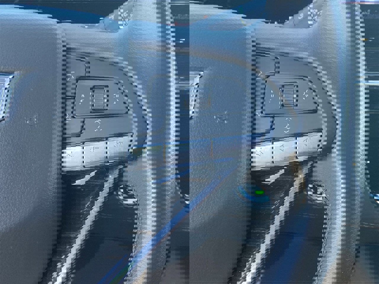 Used 2021 Cadillac Escalade Sport w/ Driver Assist Tech Package image 22