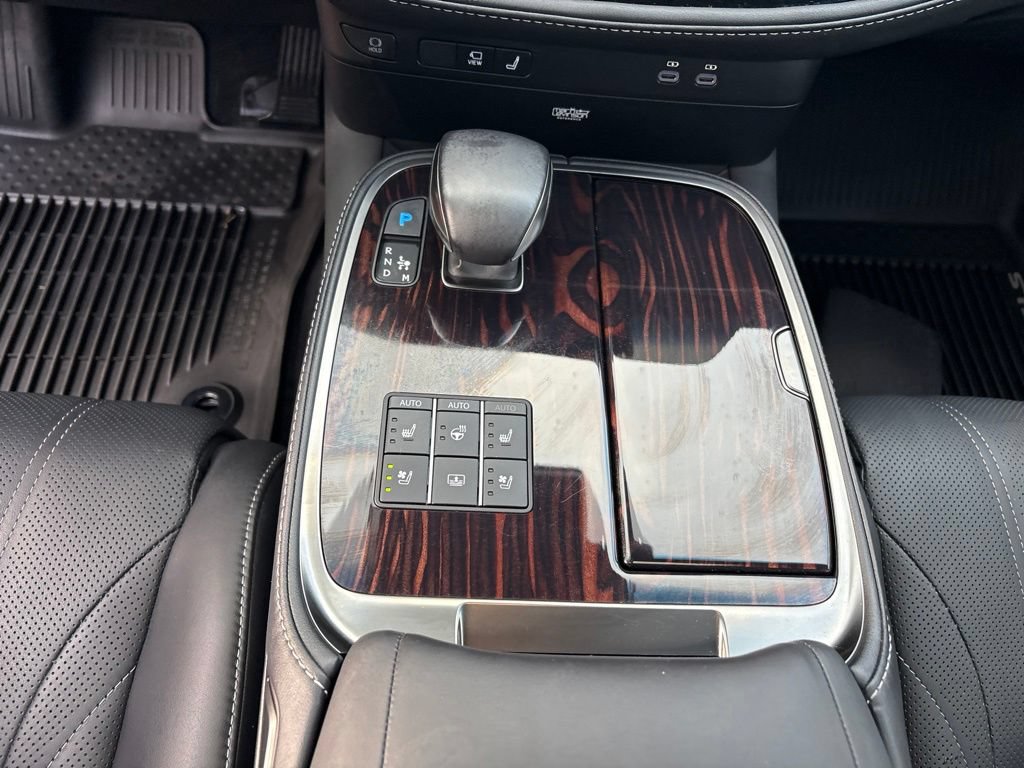 Used 2023 Lexus LS 500 w/ Luxury Package RWD image 15