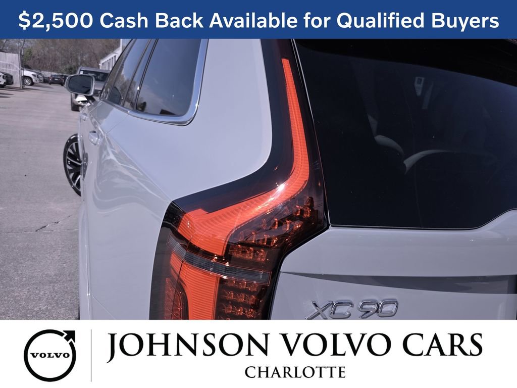 New 2026 Volvo XC90 B6 Ultra w/ Protection Package image 39
