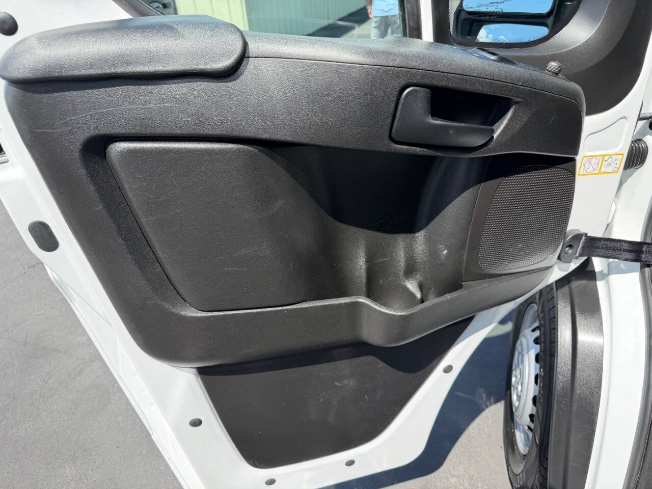 Used 2025 RAM ProMaster 3500 w/ Convenience Group FWD image 19