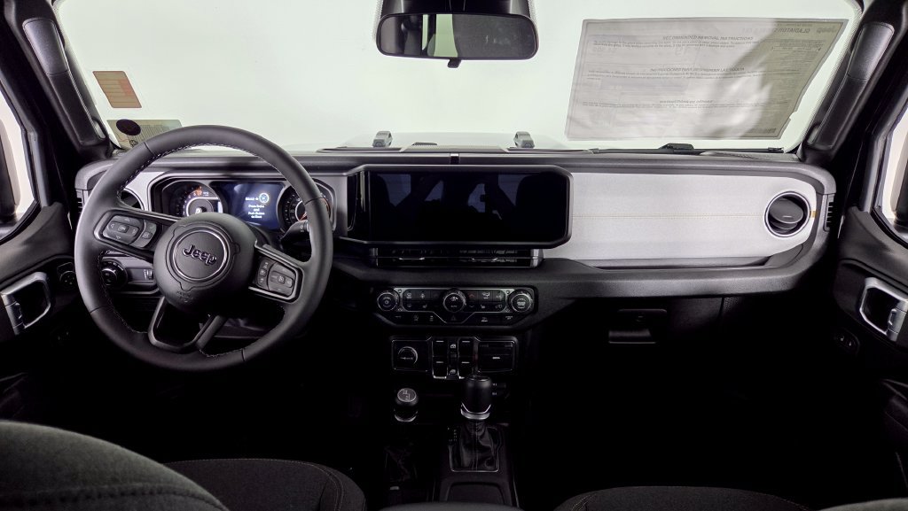 New 2026 Jeep Gladiator Sport AWD/4WD image 32