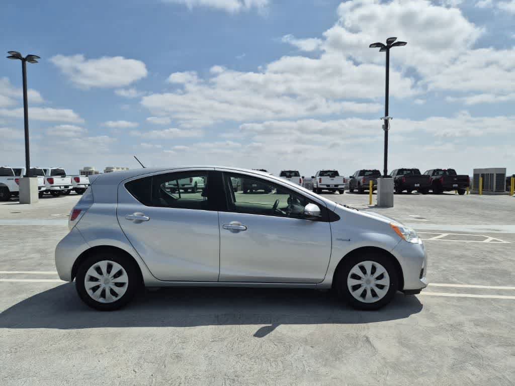 Used 2013 Toyota Prius C Two FWD image 6