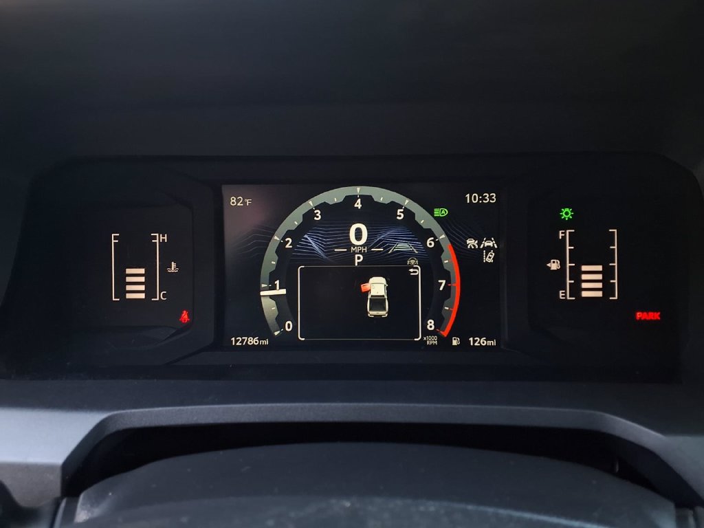 Certified 2024 Toyota Tacoma SR5 AWD/4WD image 15