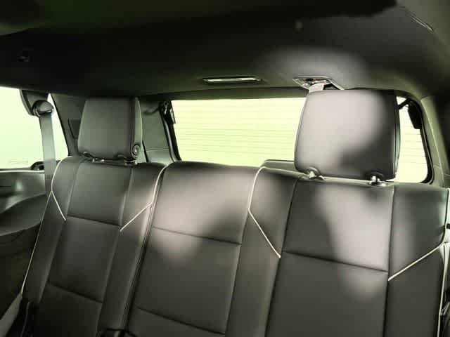 Used 2026 Cadillac Escalade Luxury AWD/4WD image 24