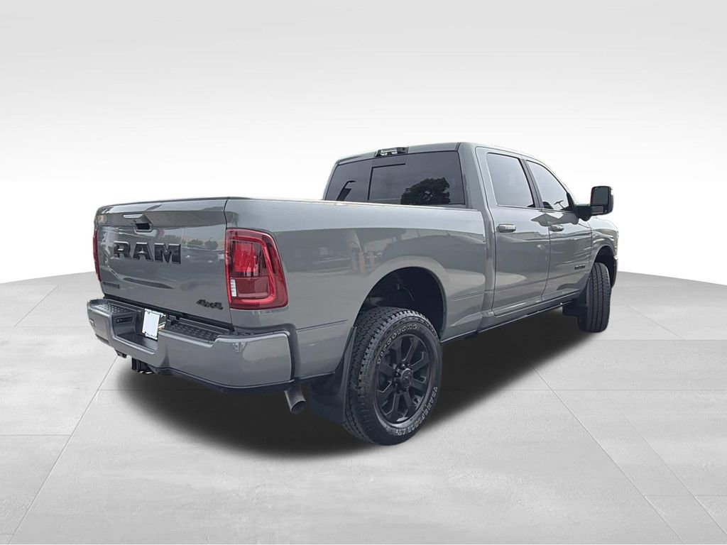 Used 2026 RAM 2500 Laramie AWD/4WD image 3