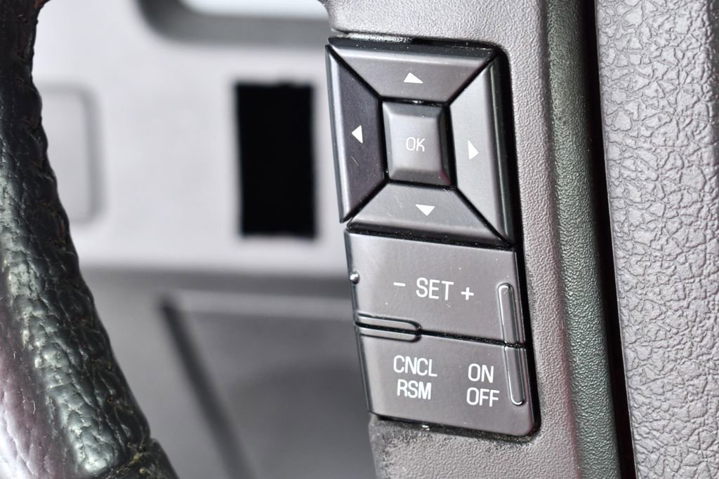 Used 2014 Ford F150 XLT w/ Equipment Group 302A Luxury AWD/4WD image 33