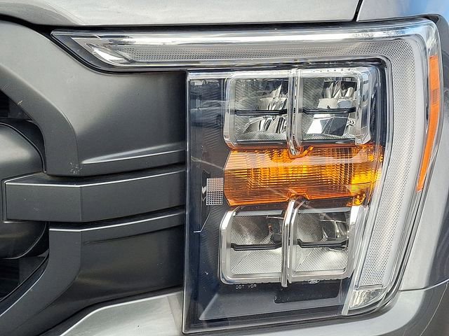 Used 2021 Ford F150 XLT w/ Equipment Group 302A High image 9