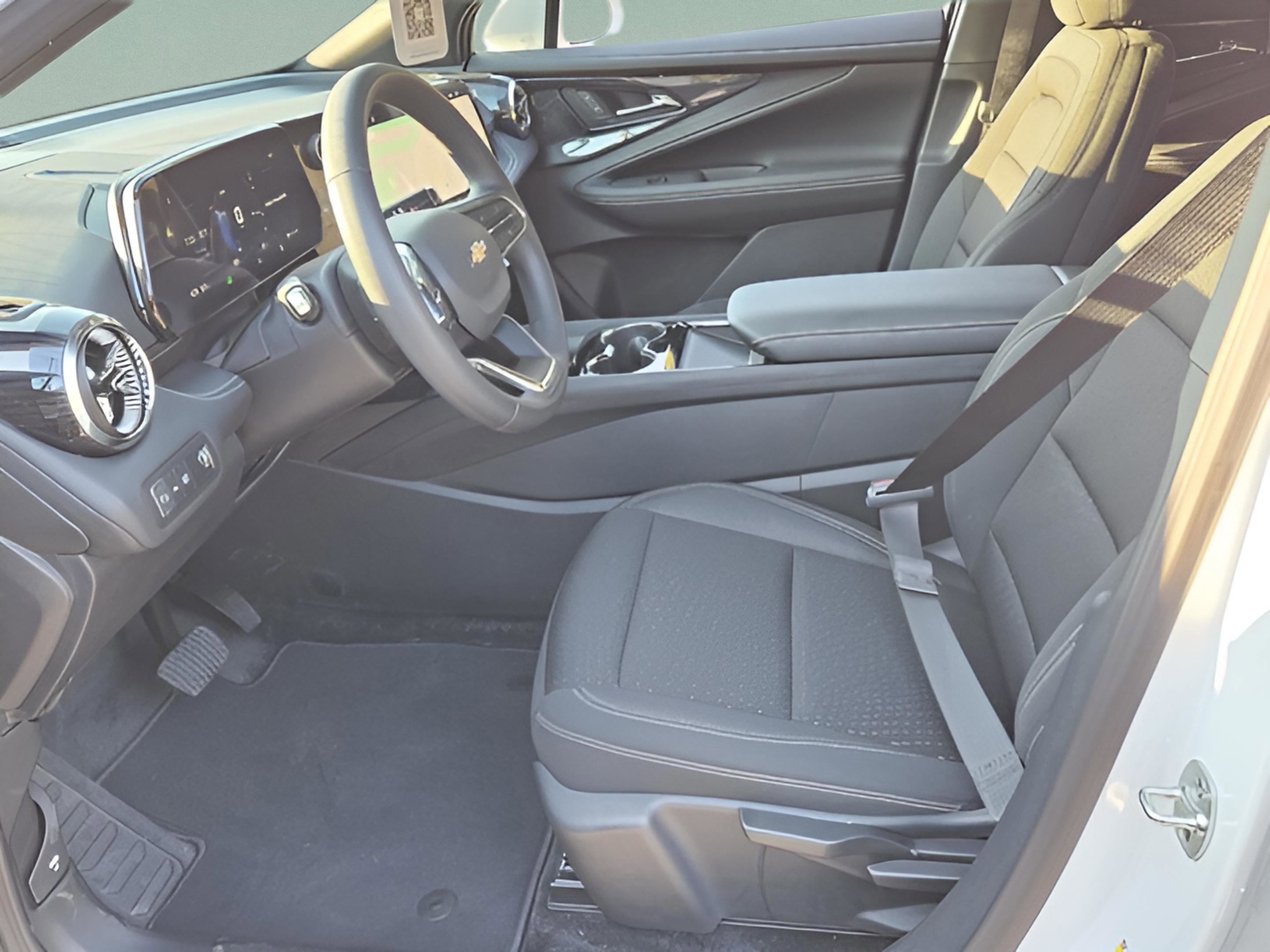 New 2025 Chevrolet Blazer EV LT image 20