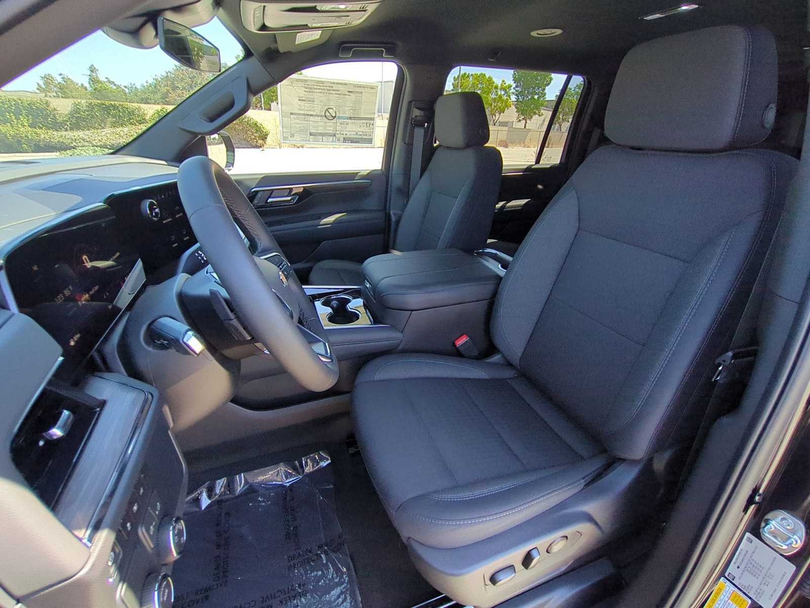 New 2026 Chevrolet Suburban LS RWD image 23
