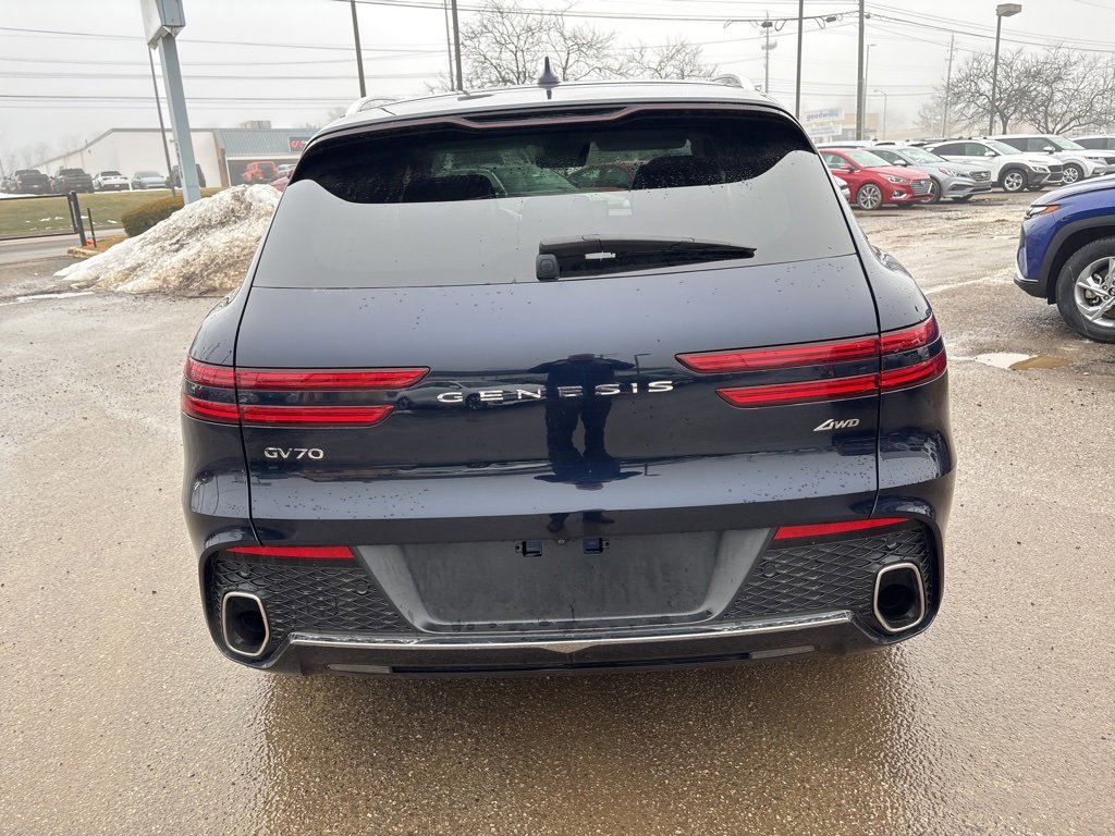 Used 2023 Genesis GV70 2.5T w/ Advanced Package image 4