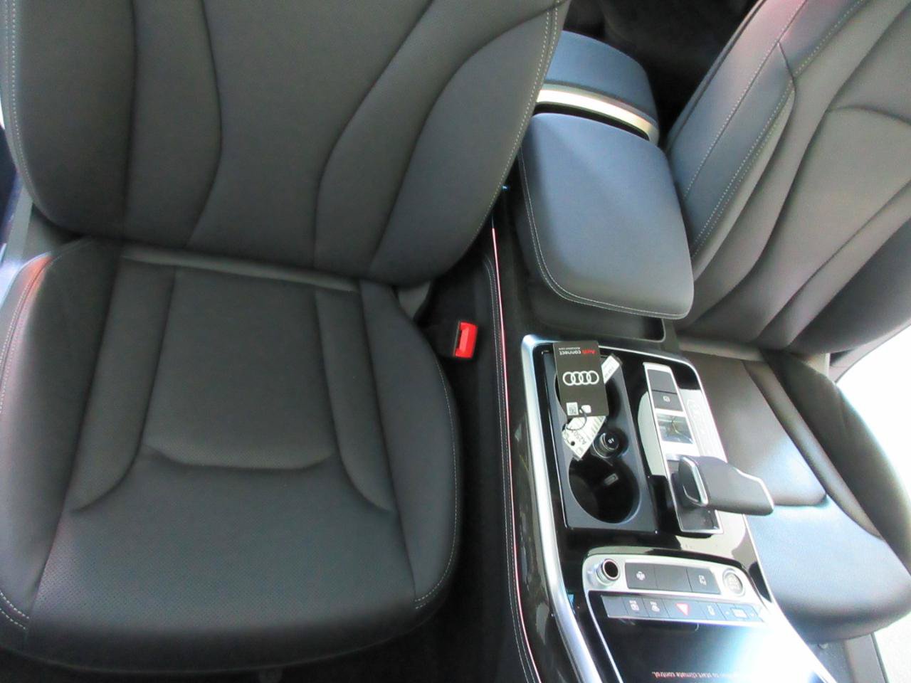 Used 2025 Audi Q7 3.0T Premium Plus w/ Premium Plus Package AWD/4WD image 36