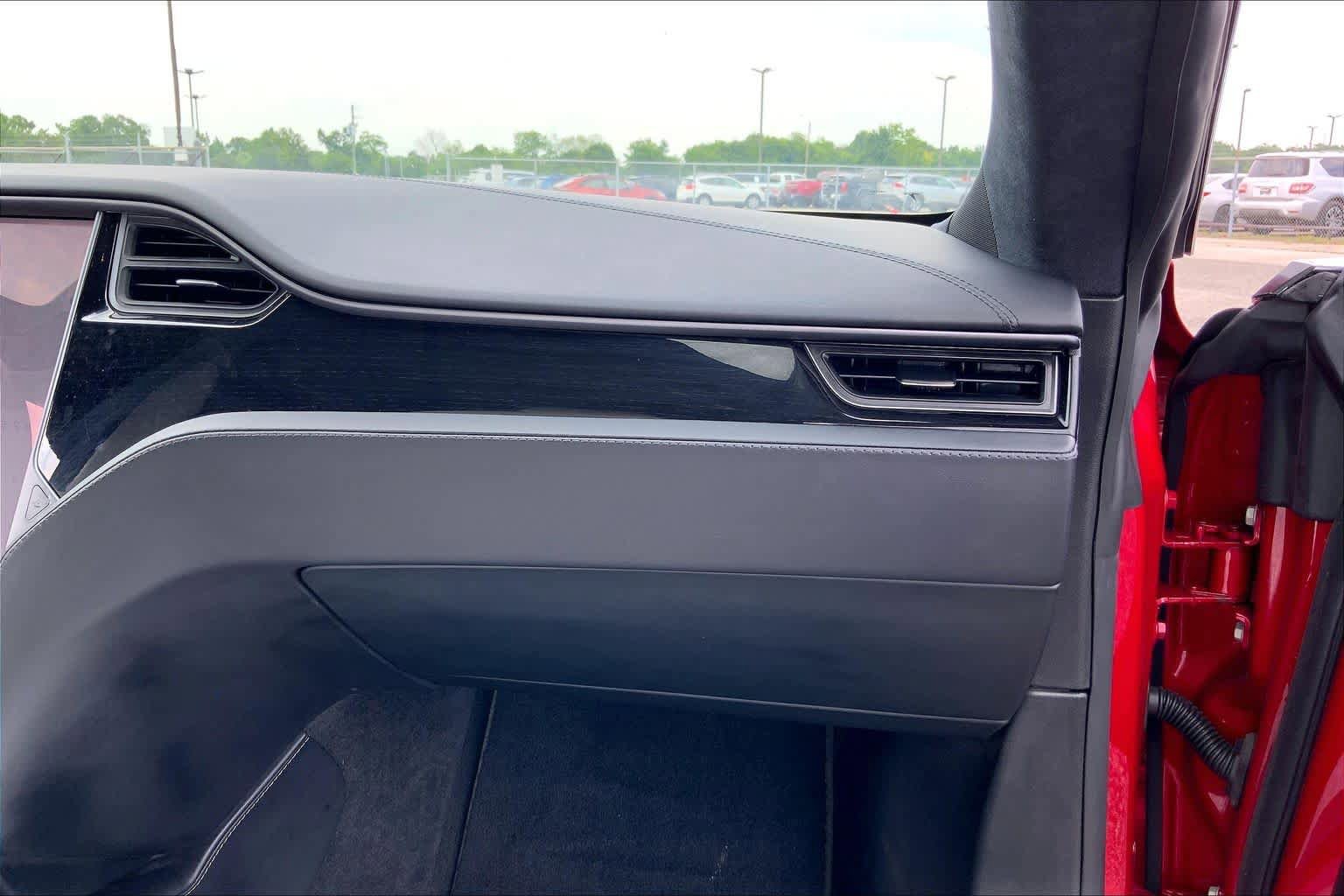 Used 2020 Tesla Model S Long Range Plus AWD/4WD image 17