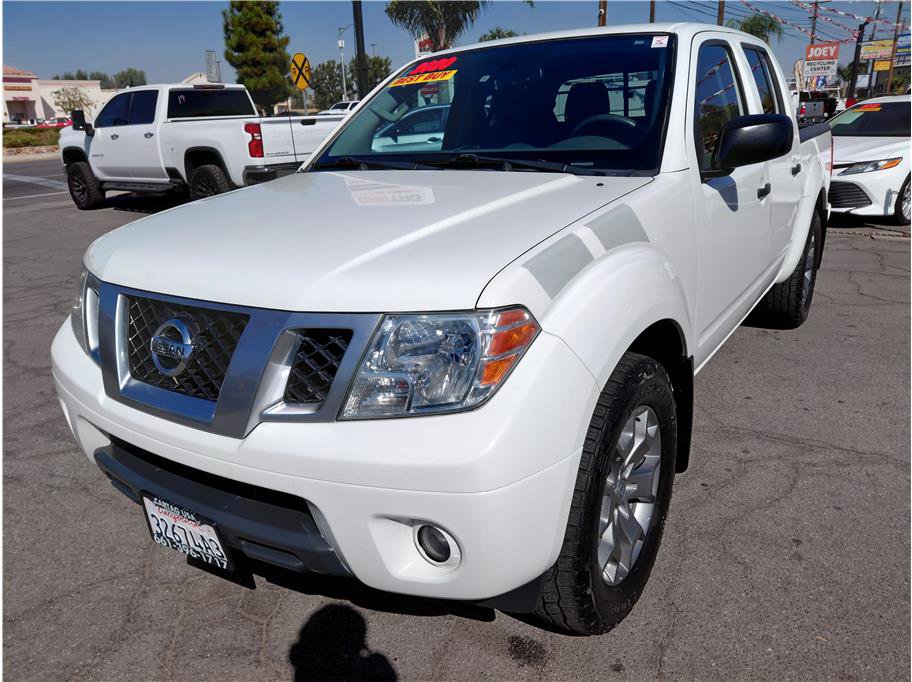 Used 2020 Nissan Frontier SV image 17